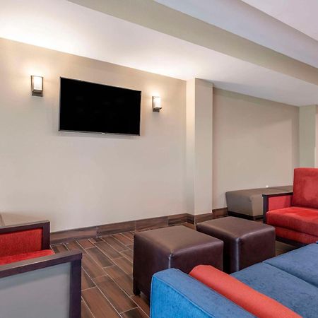 Comfort Suites Daytona Beach-Speedway Εξωτερικό φωτογραφία