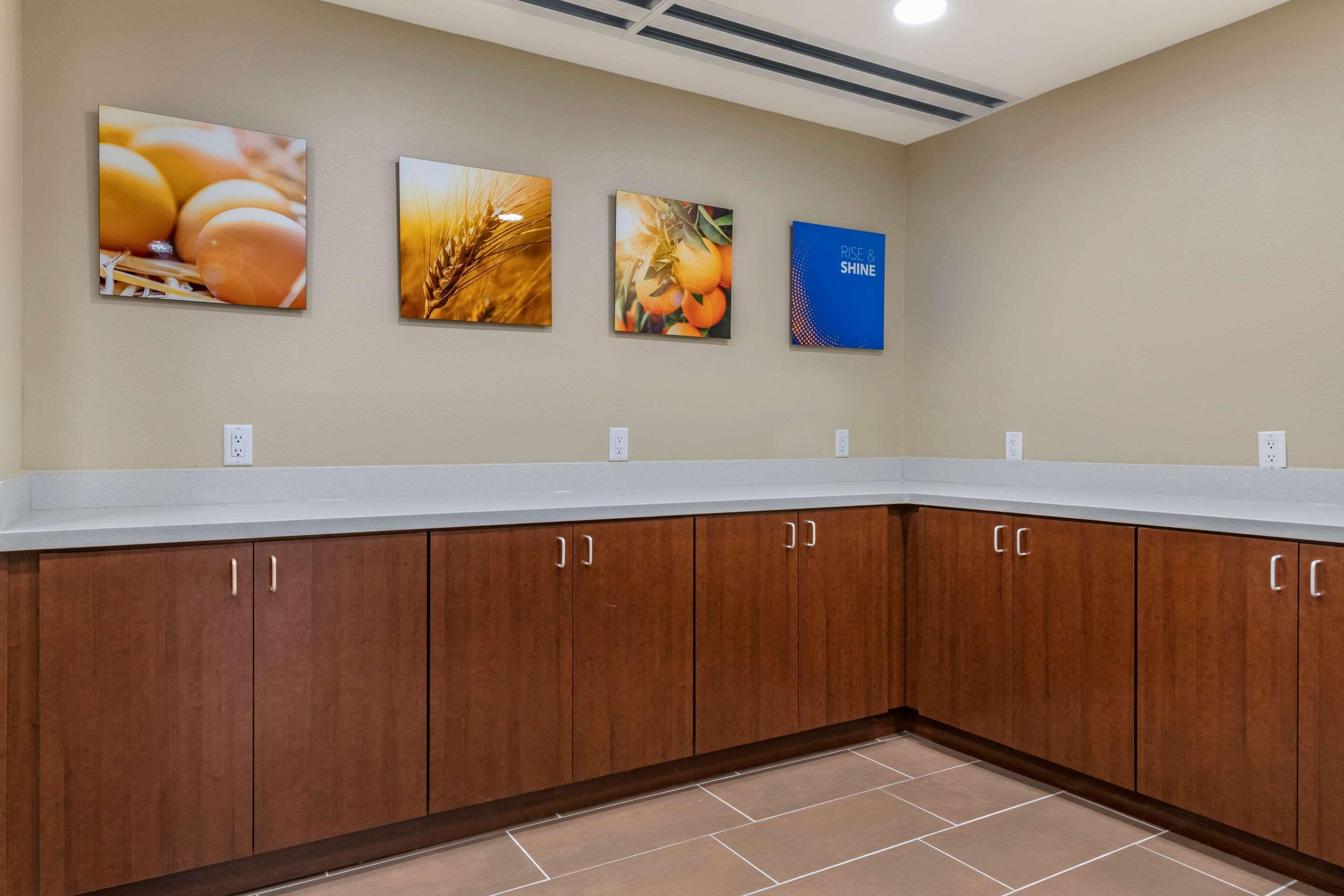 Comfort Suites Daytona Beach-Speedway Εξωτερικό φωτογραφία